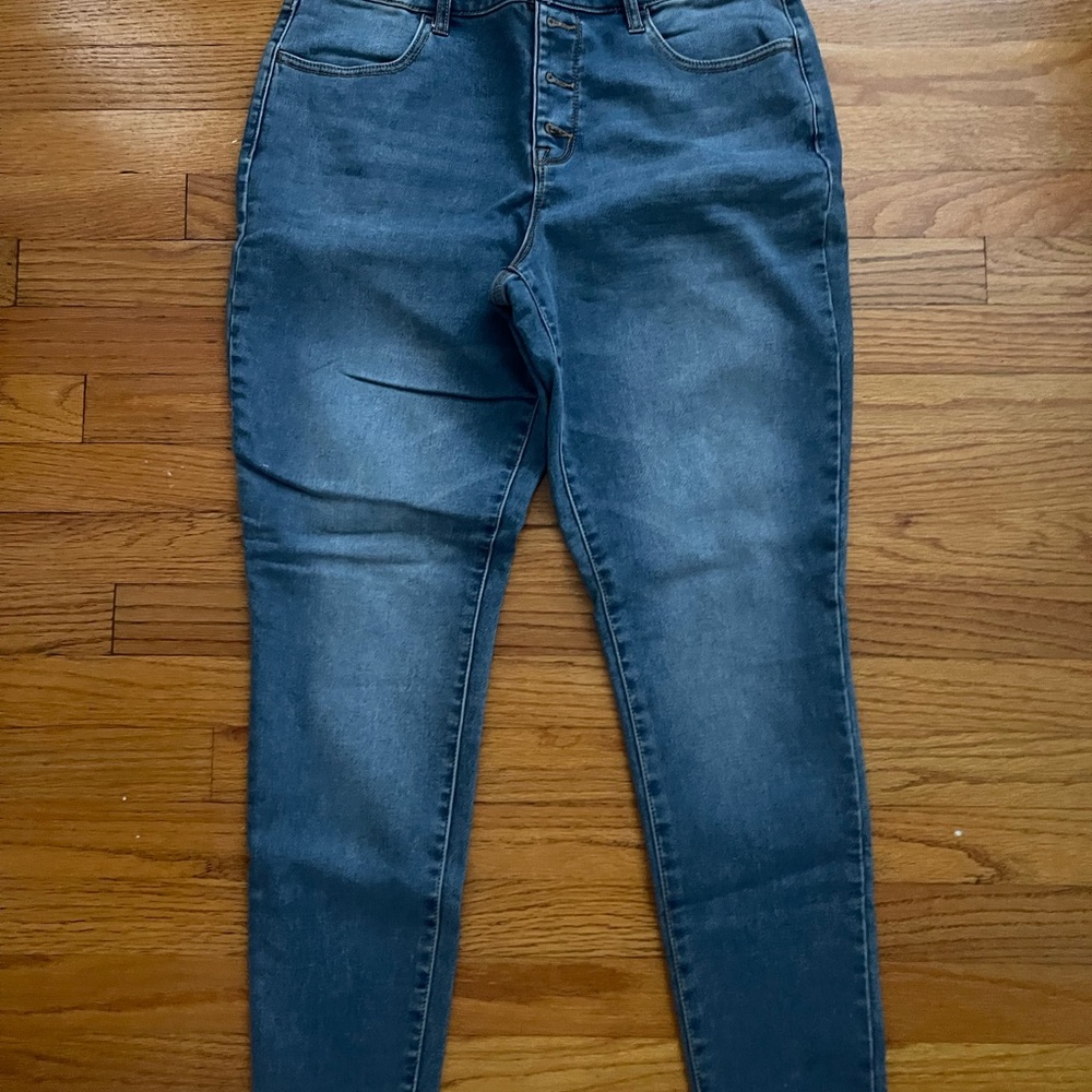 Maurice’s High-Rise Skinny Jeans